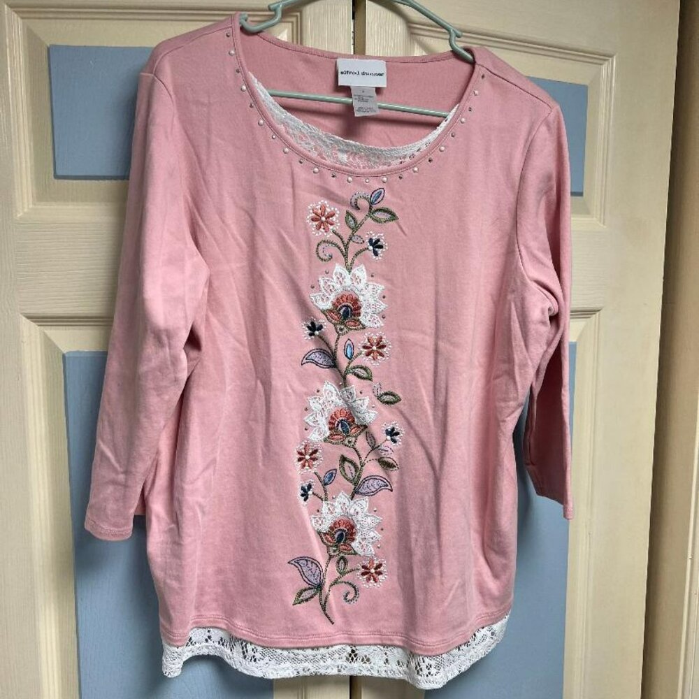 Women's Top